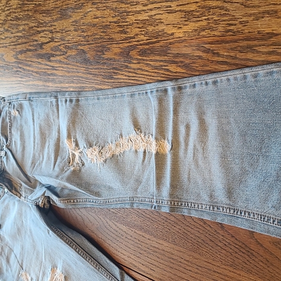 Hollister jeans distressed size 9 - Picture 5 of 10